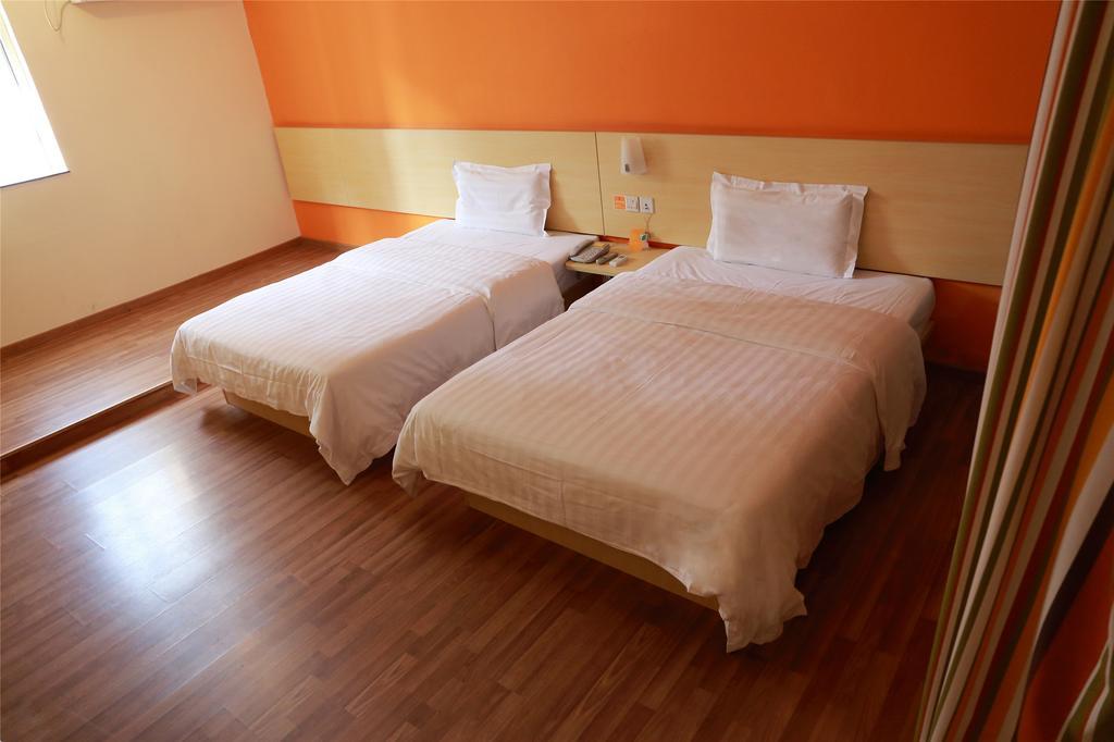 7Days Inn Tai'An Railway Station Tai'an (Shandong) Quarto foto
